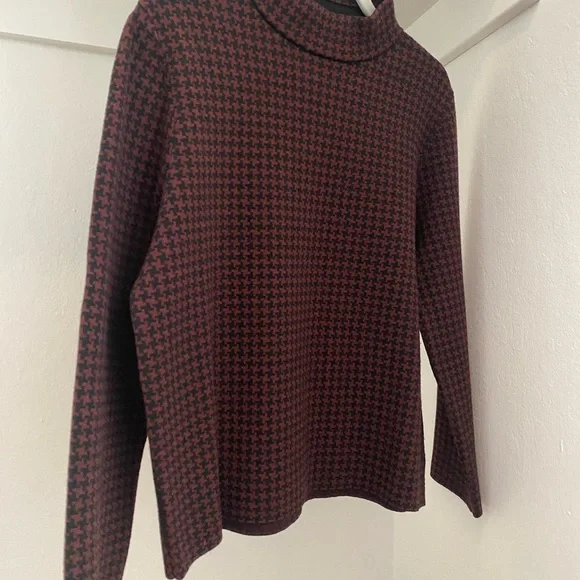 Theory Quartersleeve Wool Sweater - Picture 3 of 3
